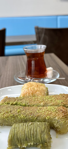 Photo of Turkish Anatolia shawarma - 4434 Innes Rd, Ottawa, ON K4A 4C5